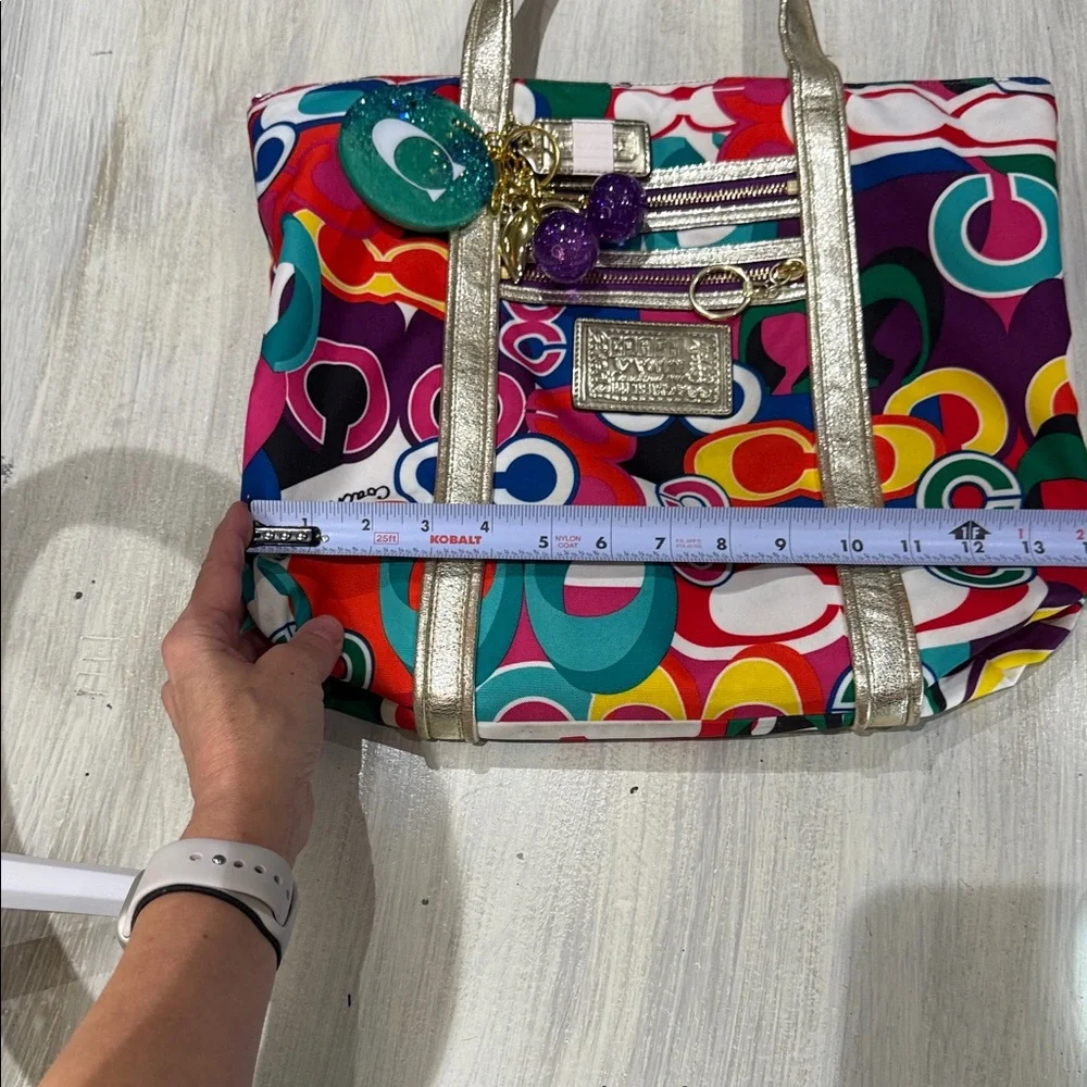 Coach Poppy Graffiti Glam C Multicolor Tote with Gold Handles EUC